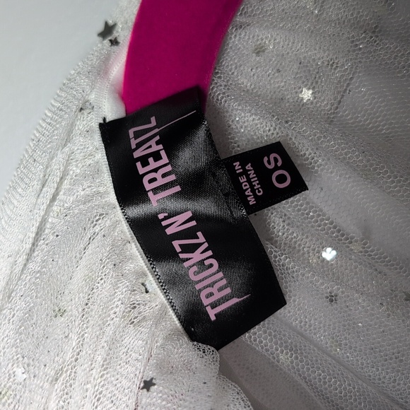 💥3/65$💥 White Sheer Sparkle Cape - Picture 3 of 3